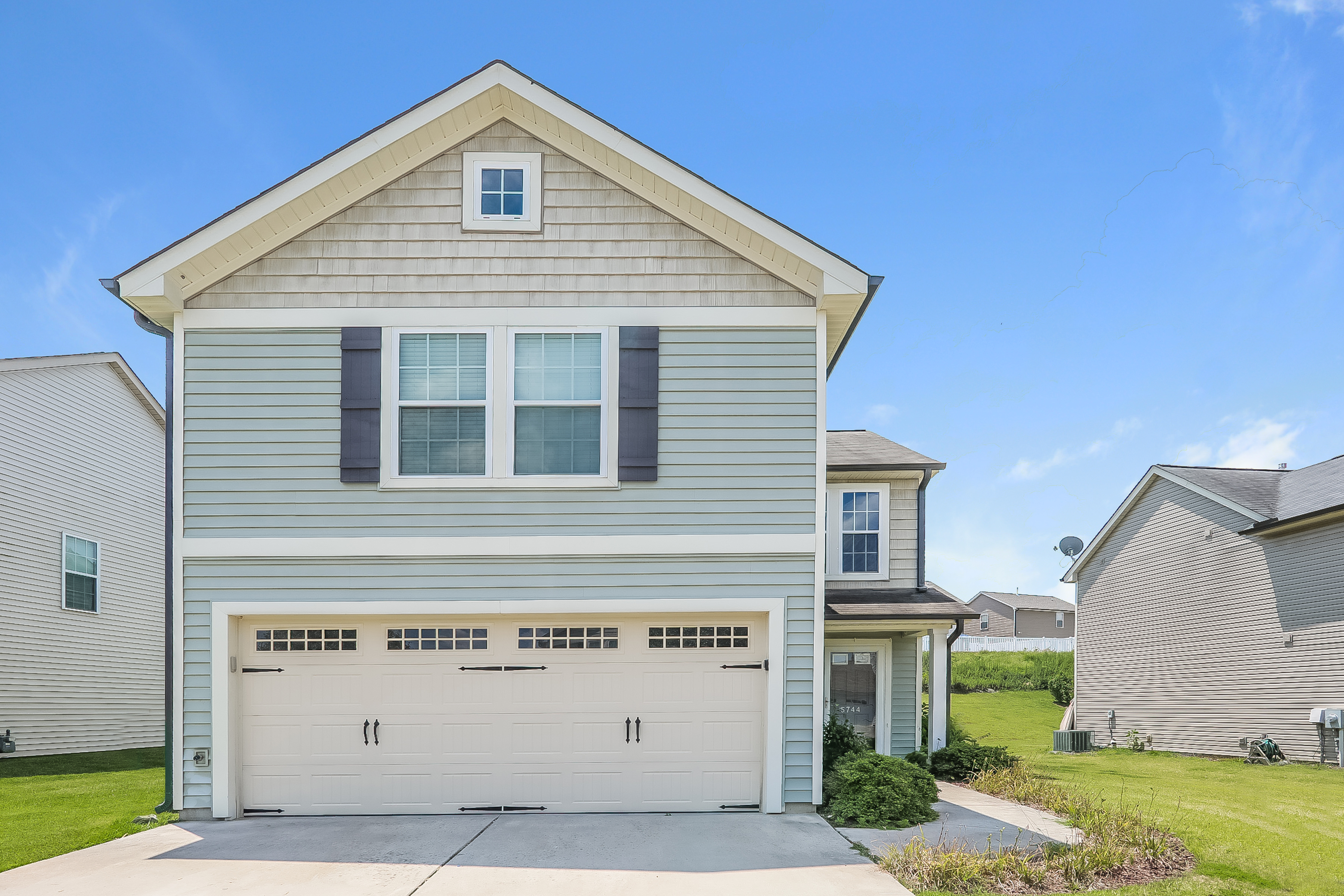 5744 Misty Hill Circle Clemmons, NC 27012